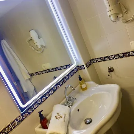 Centro Historico Mezquita Juderia La Preferida *